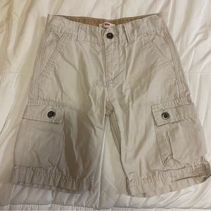 Kids Levis Cargo Shorts size 7